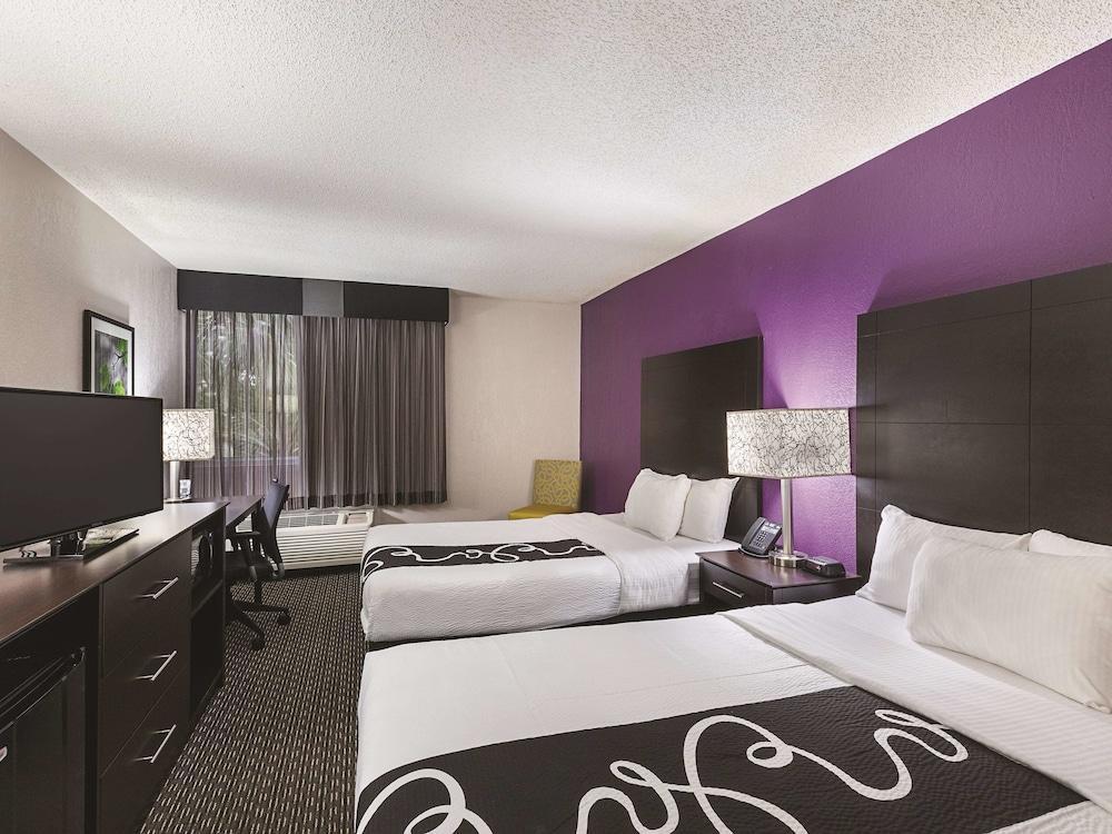 La Quinta By Wyndham Miami Lakes Exteriör bild
